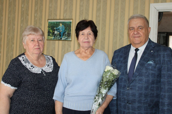 Низкий поклон от земляков