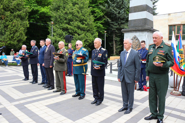 Праздник воинов в зелёных фуражках