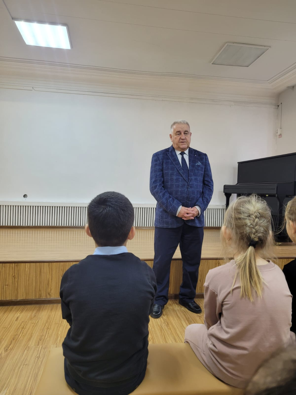 Мы этой памяти верны