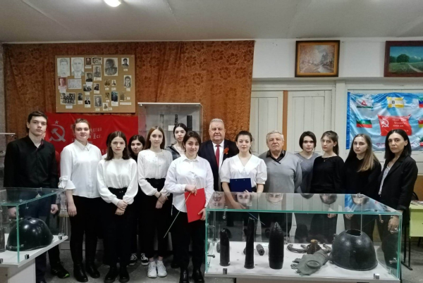 ВСТРЕЧА В ШКОЛЬНОМ МУЗЕЕ
