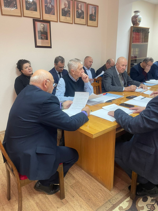 Первое заседание президиума нового созыва