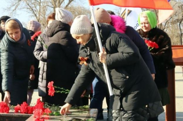 С большим патриотическим подъёмом