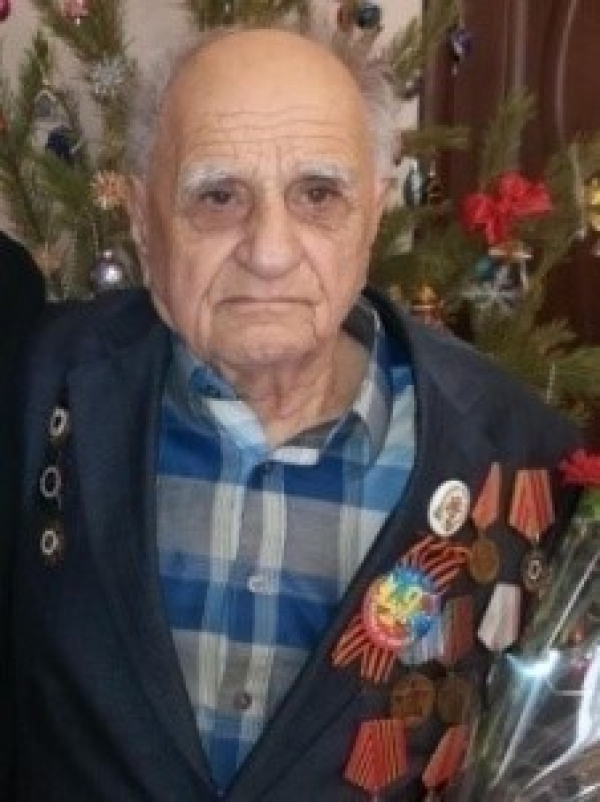 Поздравили ветерана с 98-летием!