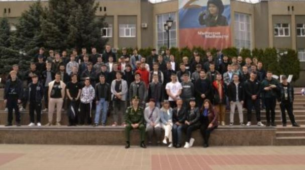 Армия &mdash; школа мужества