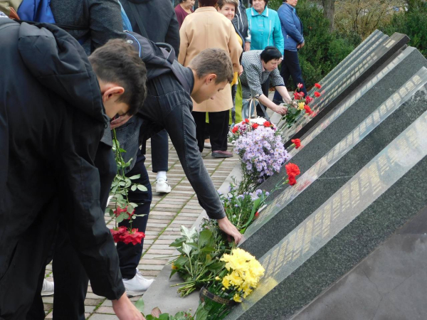 Восславим мужество защитников Кавказа