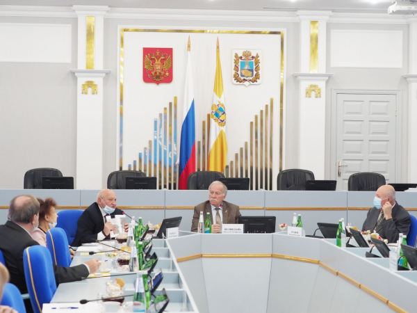 Состоялось заседание Совета старейшин при Председателе Думы Ставропольского края